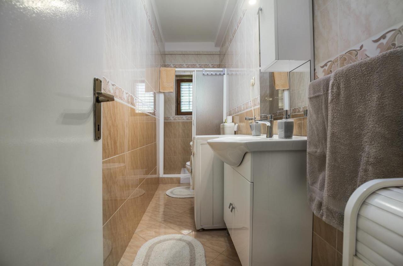 רוביני Karmelo Appartment Davorka מראה חיצוני תמונה